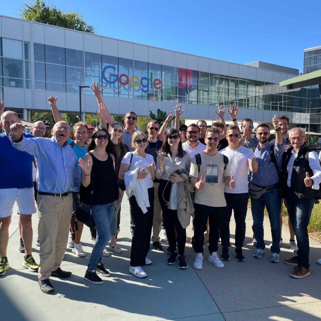 Gruppe von Unternehmern während einer Unternehmer-Reise im Silicon Valley