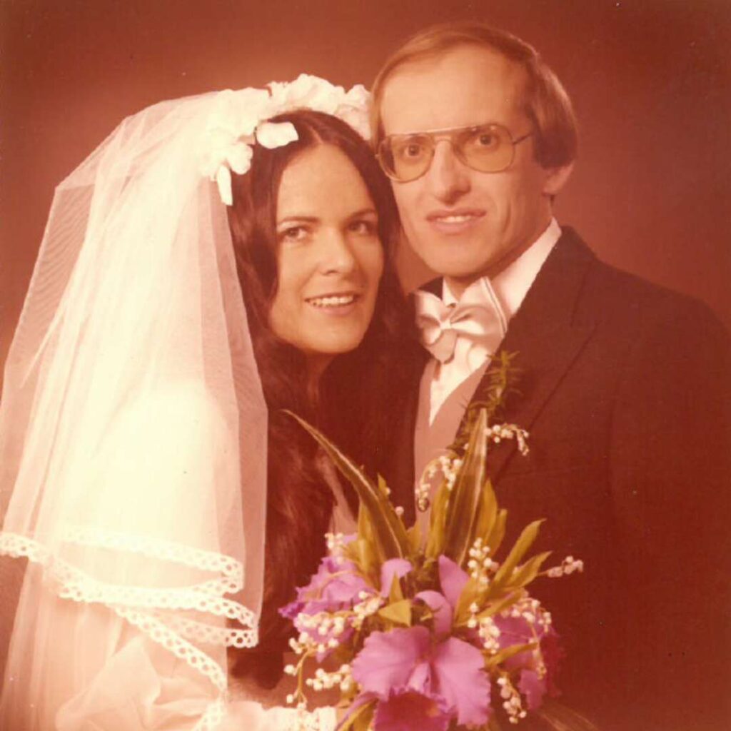 Jörg Knoblauch und Elfi Knoblauch an ihrem Hochzeitstag